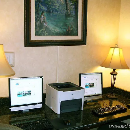 Hampton Inn&Suites St. Petersburg/Downtown 